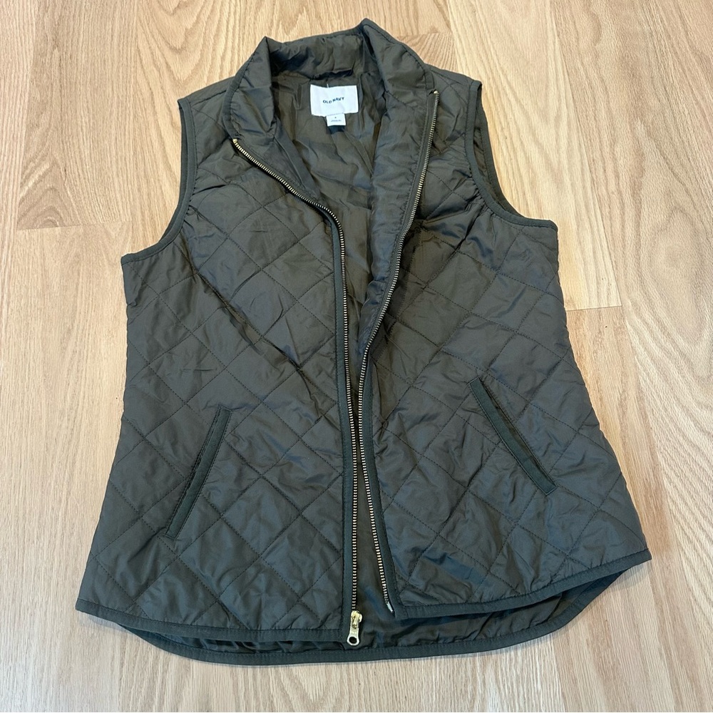 Small Quilted Olive Green Vest